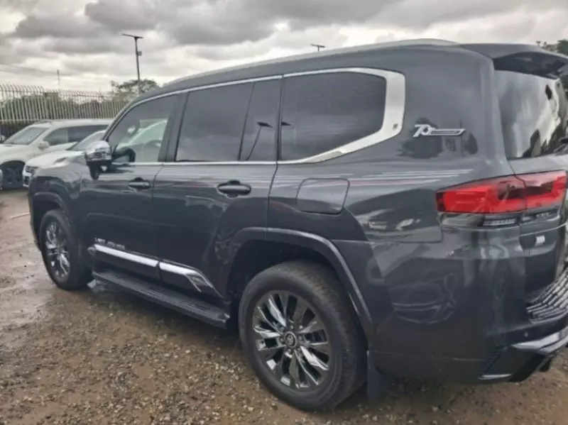 TOYOTA Land Cruiser - 2021