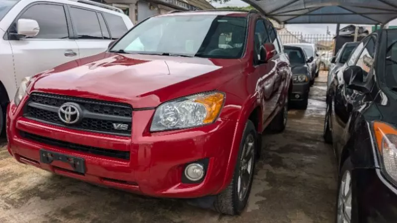 TOYOTA RAV 4   - 2012