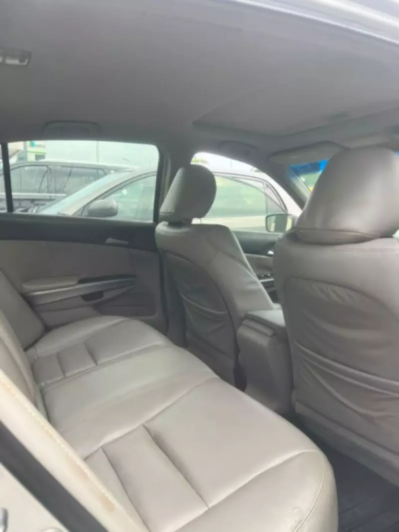 Honda Accord   - 2008