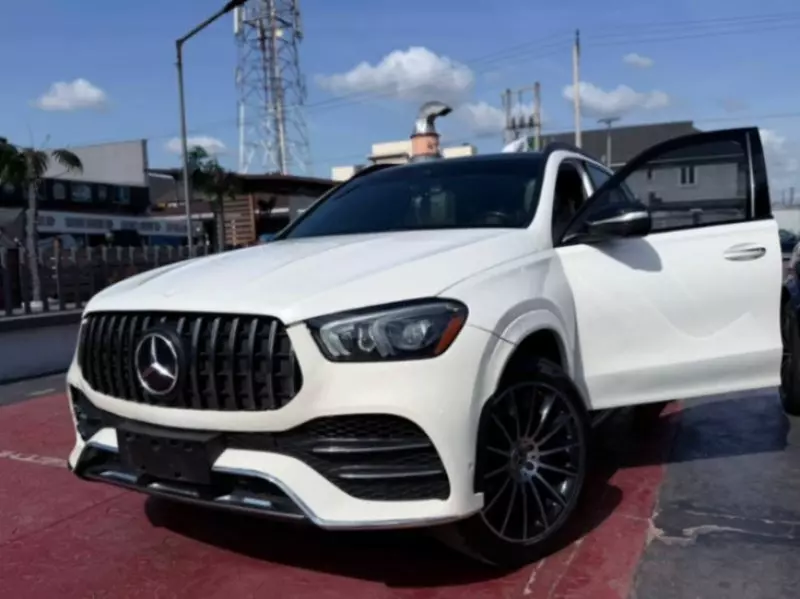 Mercedes-Benz GLE-Class   - 2021