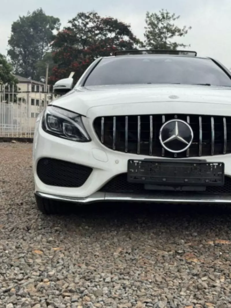 Mercedes-Benz C 200   - 2016