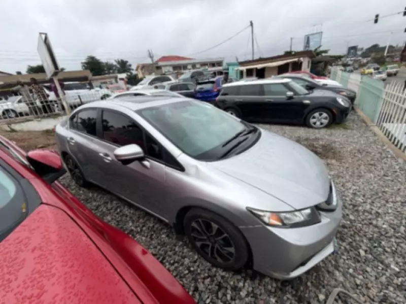 Honda Civic   - 2014