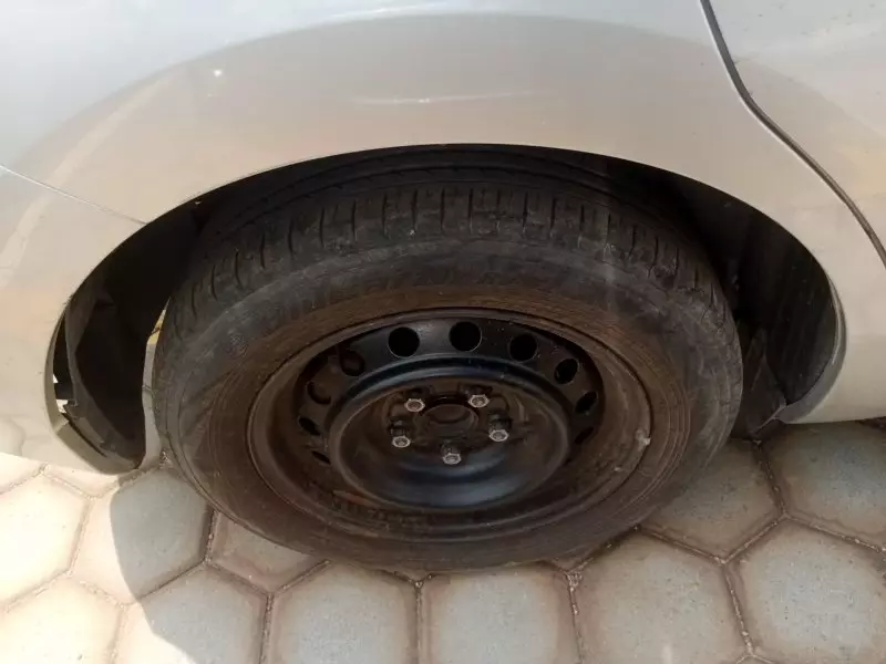 Toyota Auris   - 2011