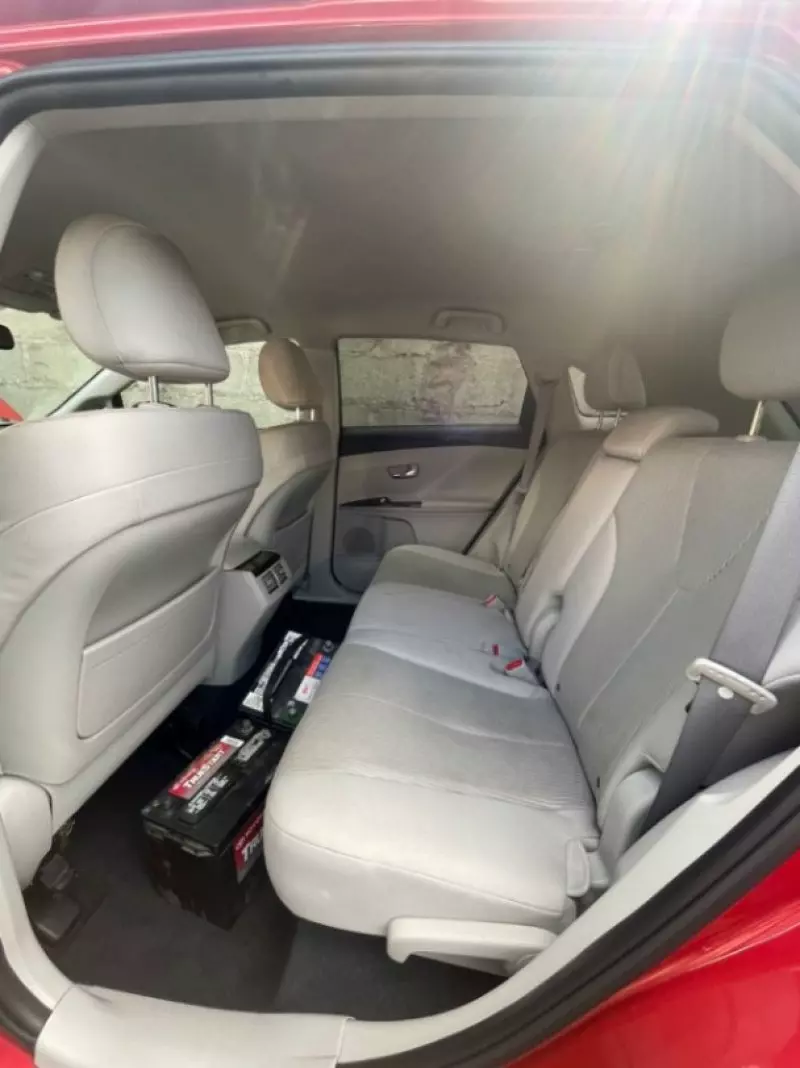 Toyota Venza   - 2013