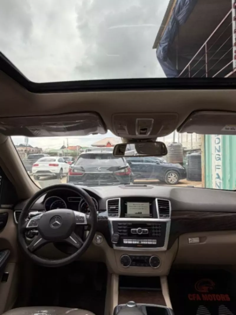 Mercedes-Benz ML 350   - 2014