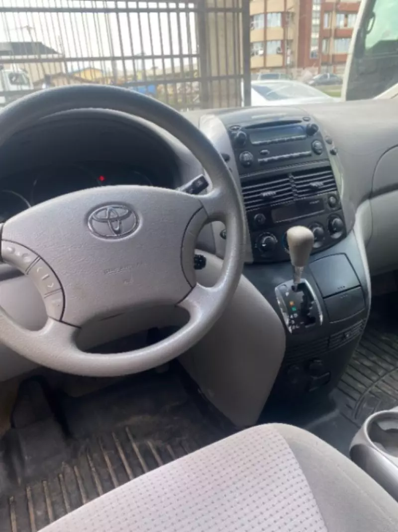 Toyota Corolla Verso   - 2006