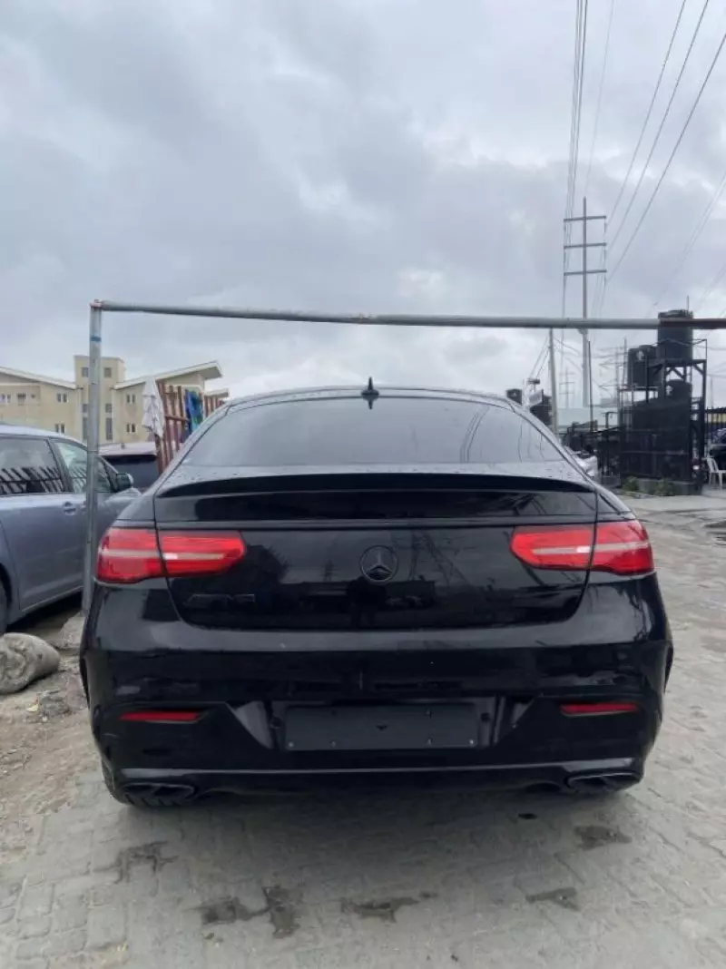 Mercedes-Benz GLE 43 AMG   - 2016