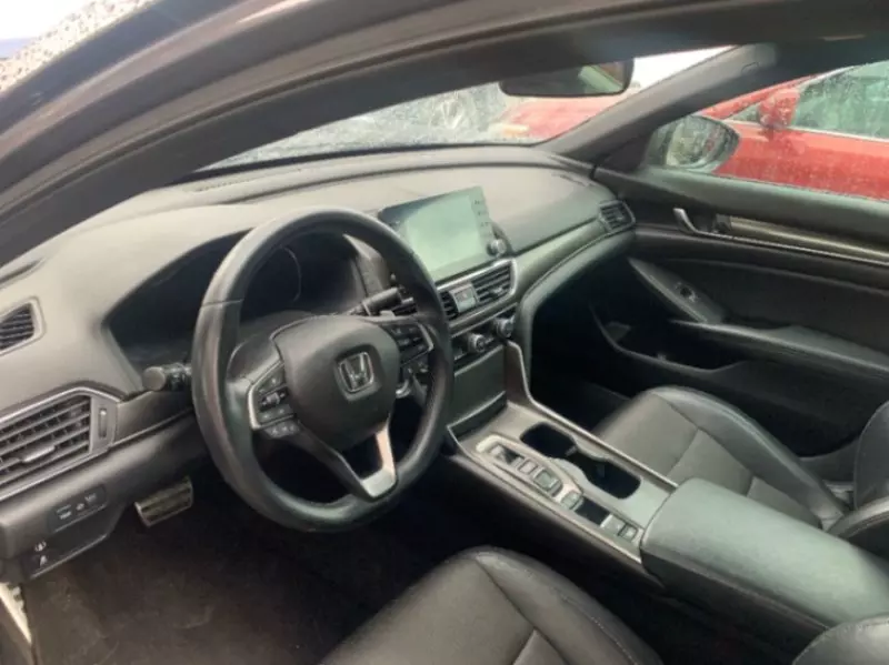 Honda Accord   - 2018