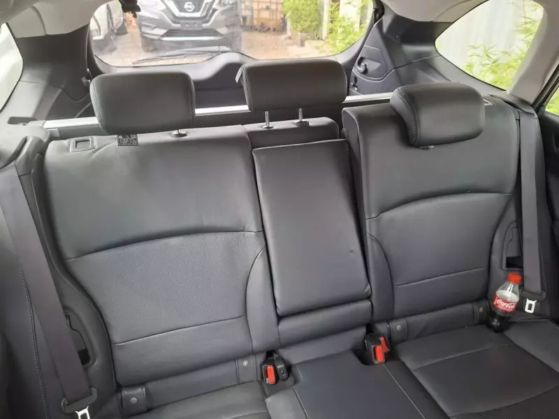 Subaru Outback   - 2015