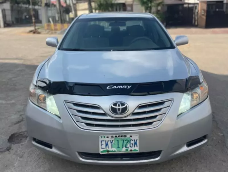 TOYOTA Camry   - 2009