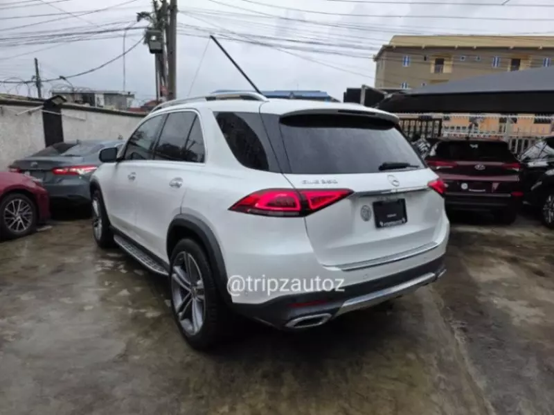 Mercedes-Benz GLC 350 - 2020