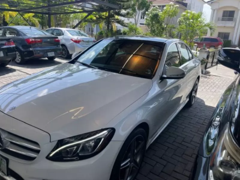 Mercedes-Benz C-Class - 2015