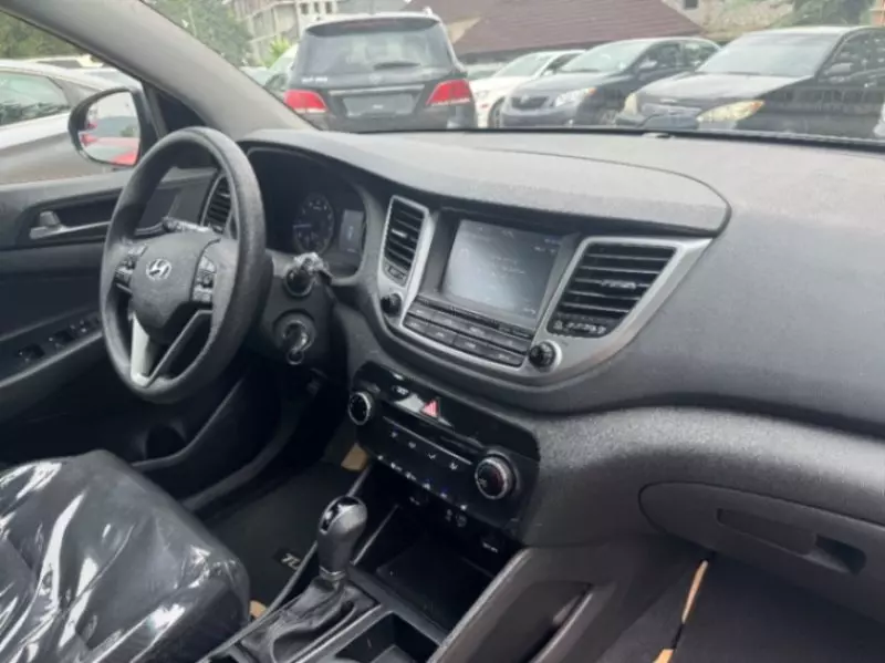 Hyundai Tucson   - 2018