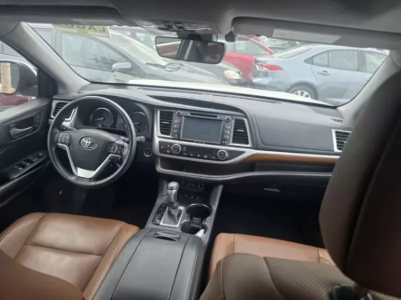 TOYOTA Highlander - 2019