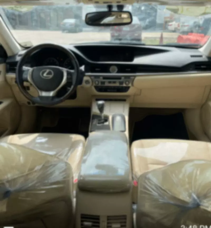 Lexus ES 350   - 2015