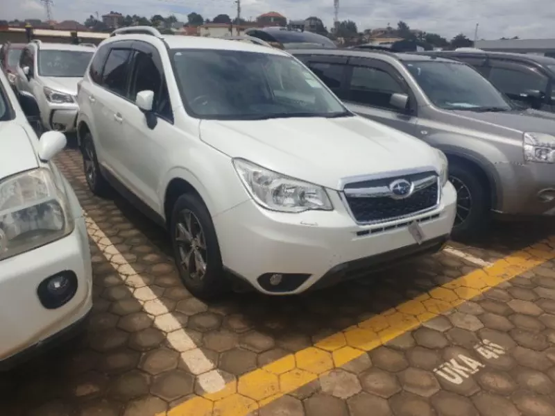 Subaru Forester   - 2015