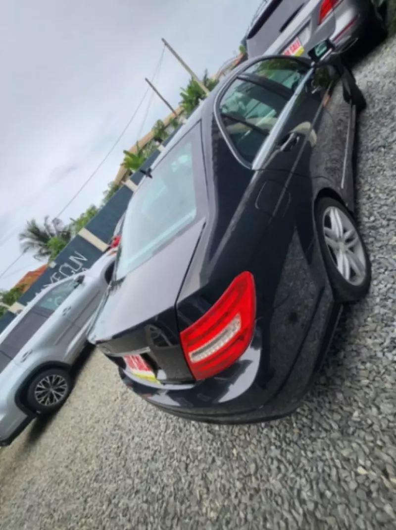 Mercedes-Benz C-Class   - 2012