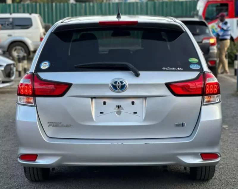 Toyota Fielder    - 2019