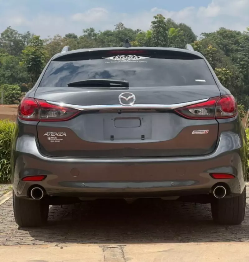 Mazda Atenza    - 2018