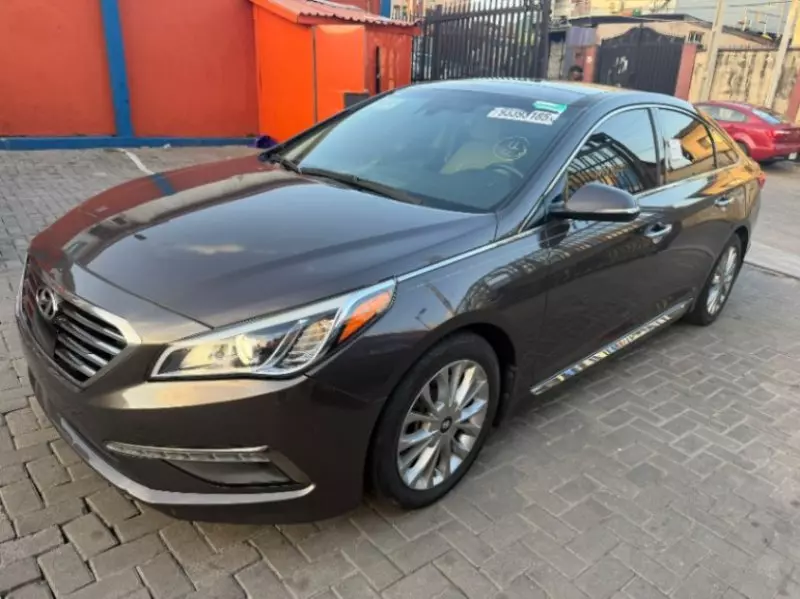 Hyundai Sonata   - 2015