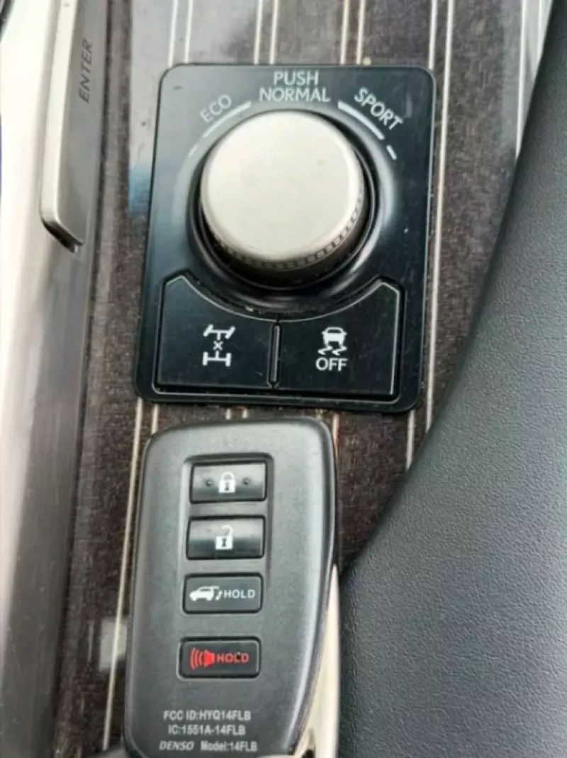Lexus RX   - 2016