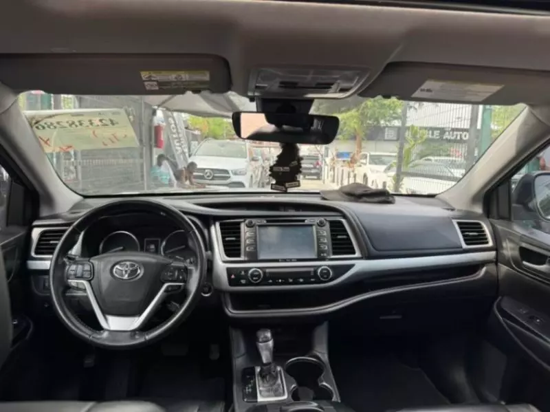 Toyota Highlander - 2018