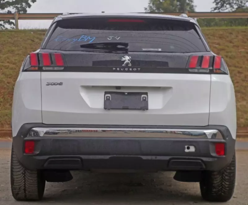 Peugeot 3008   - 2018