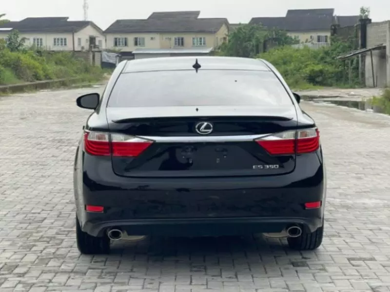 Lexus ES 350   - 2013