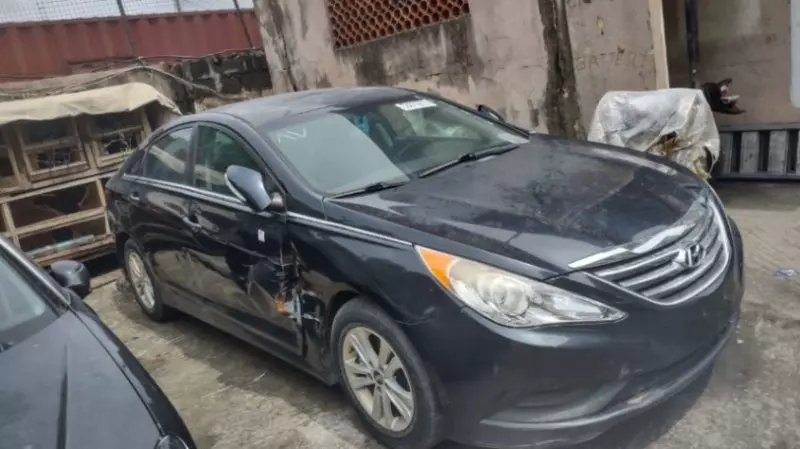 Hyundai Sonata   - 2014
