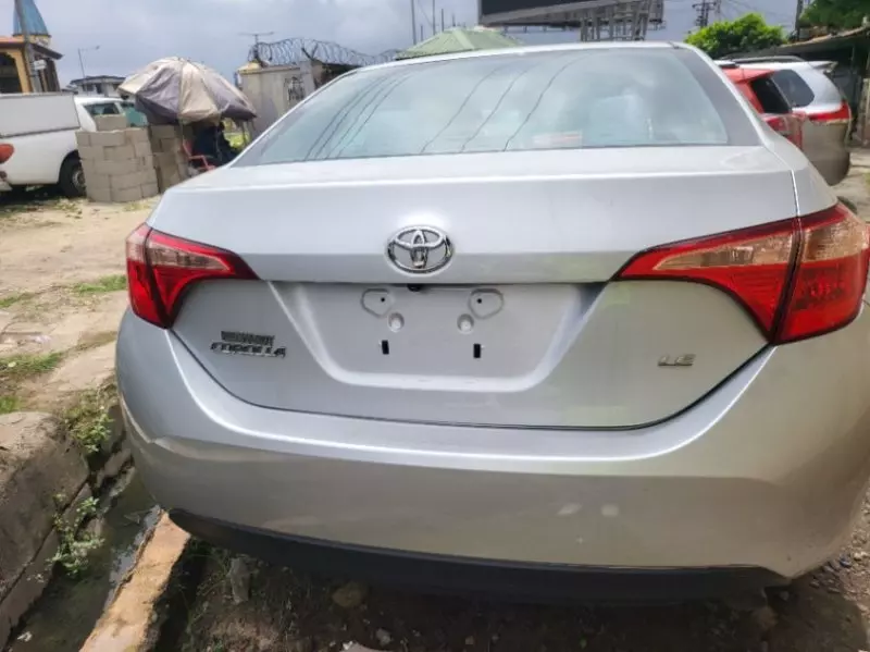 Toyota Corolla   - 2019