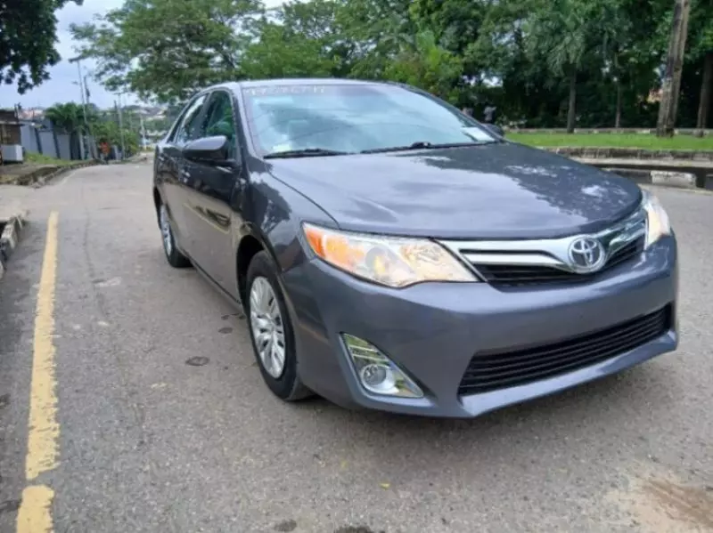 TOYOTA Camry   - 2014