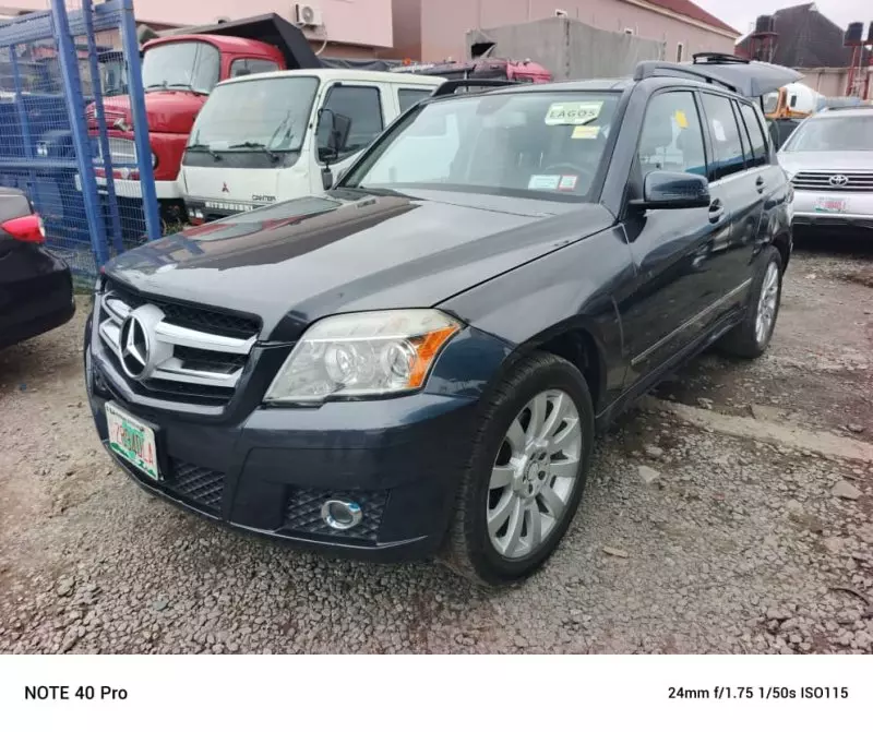 Mercedes-Benz GLK 350   - 2011