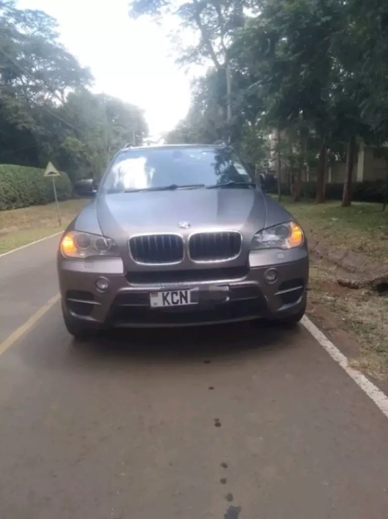 BMW X5   - 2010
