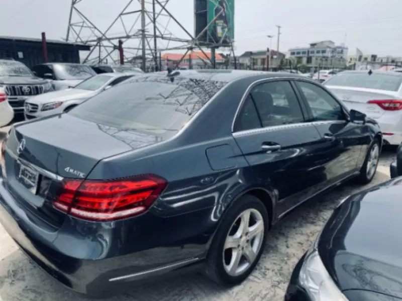 Mercedes-Benz E-Class   - 2014
