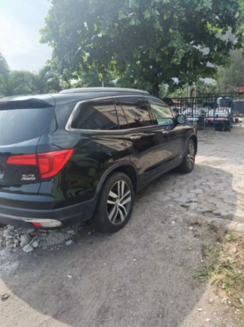 Honda Pilot   - 2016