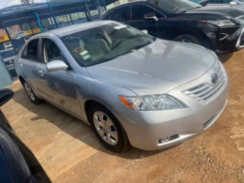 TOYOTA Camry - 2007