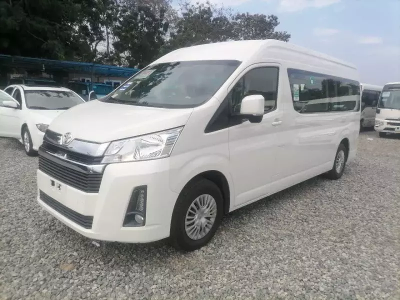 TOYOTA Hiace   - 2023
