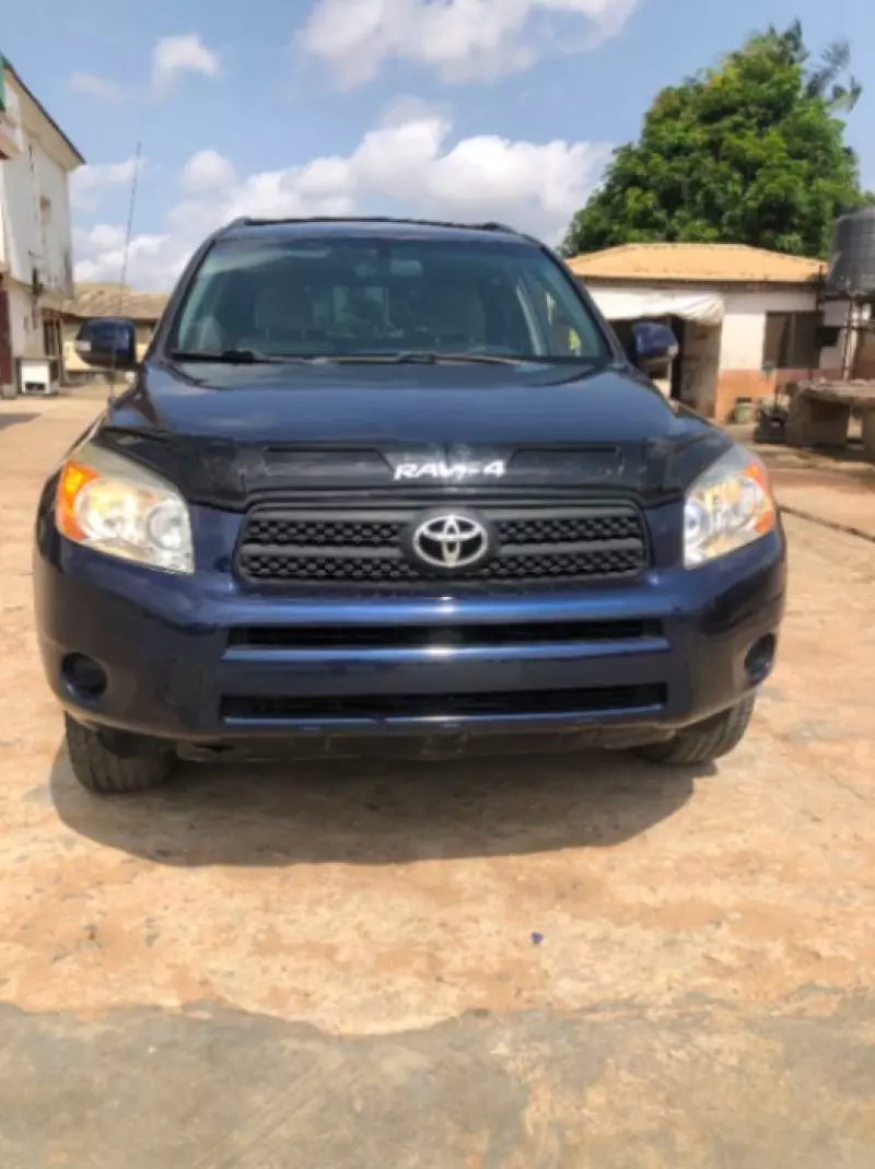 Toyota RAV4   - 2006