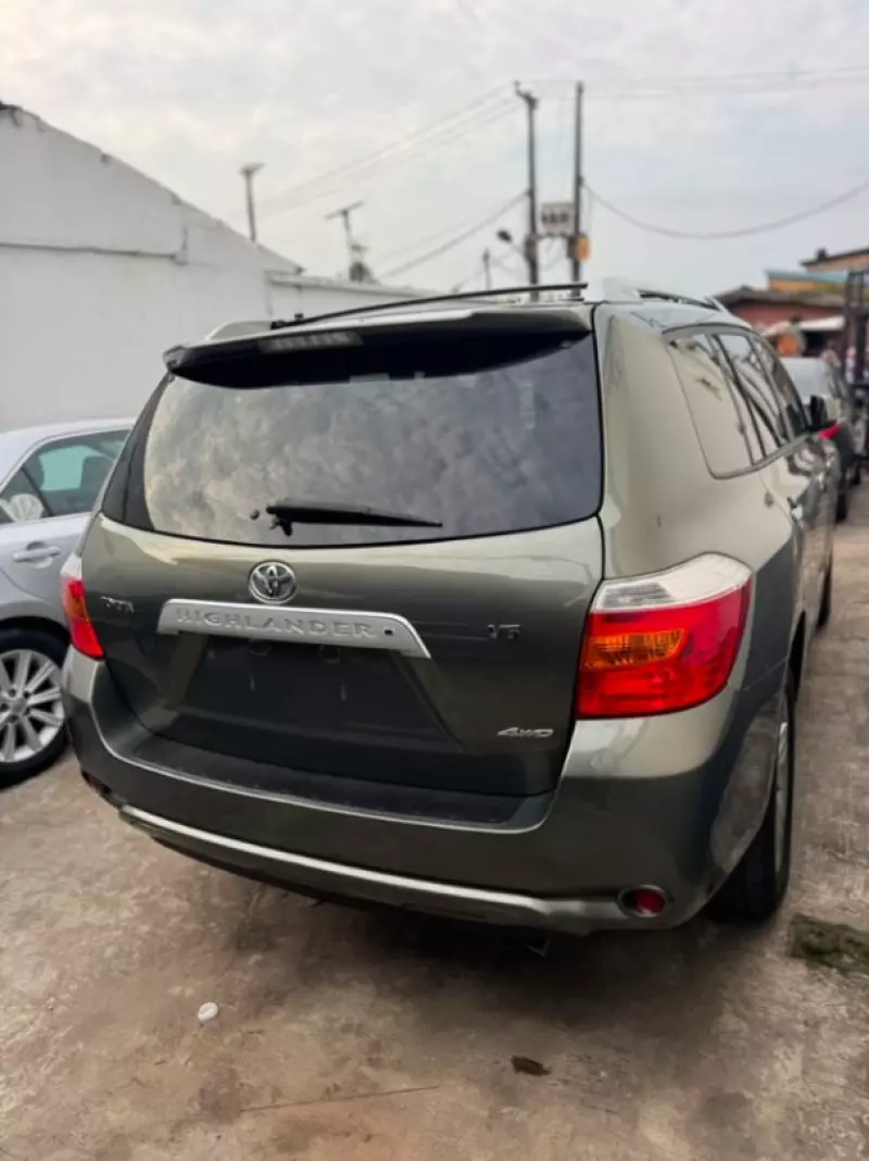 TOYOTA Highlander   - 2008