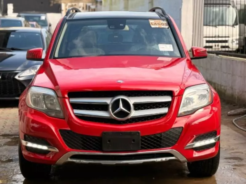 Mercedes-Benz GLK 350   - 2014