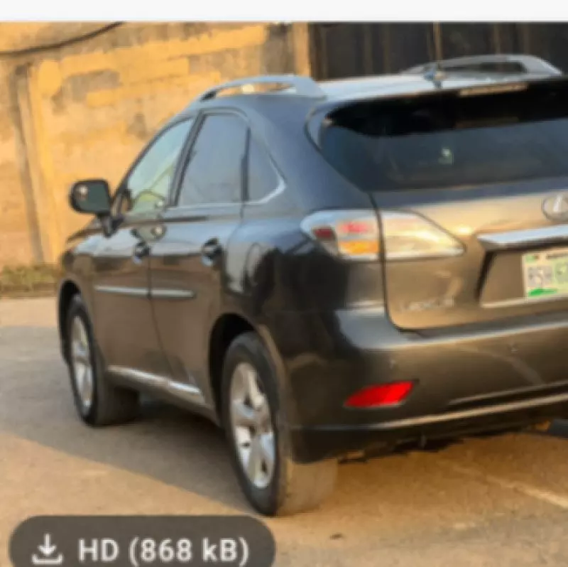 Lexus RX   - 2010