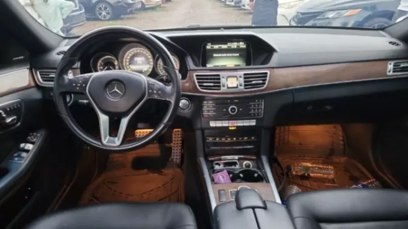 Mercedes-Benz E-Class   - 2016