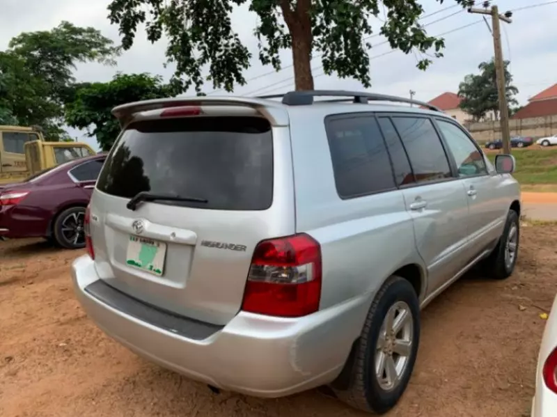 Toyota Highlander   - 2006