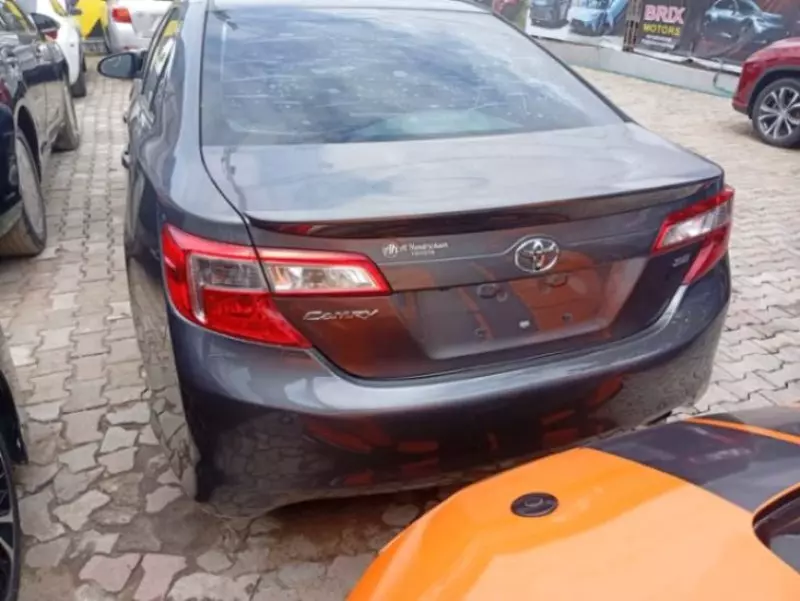 TOYOTA Camry   - 2015