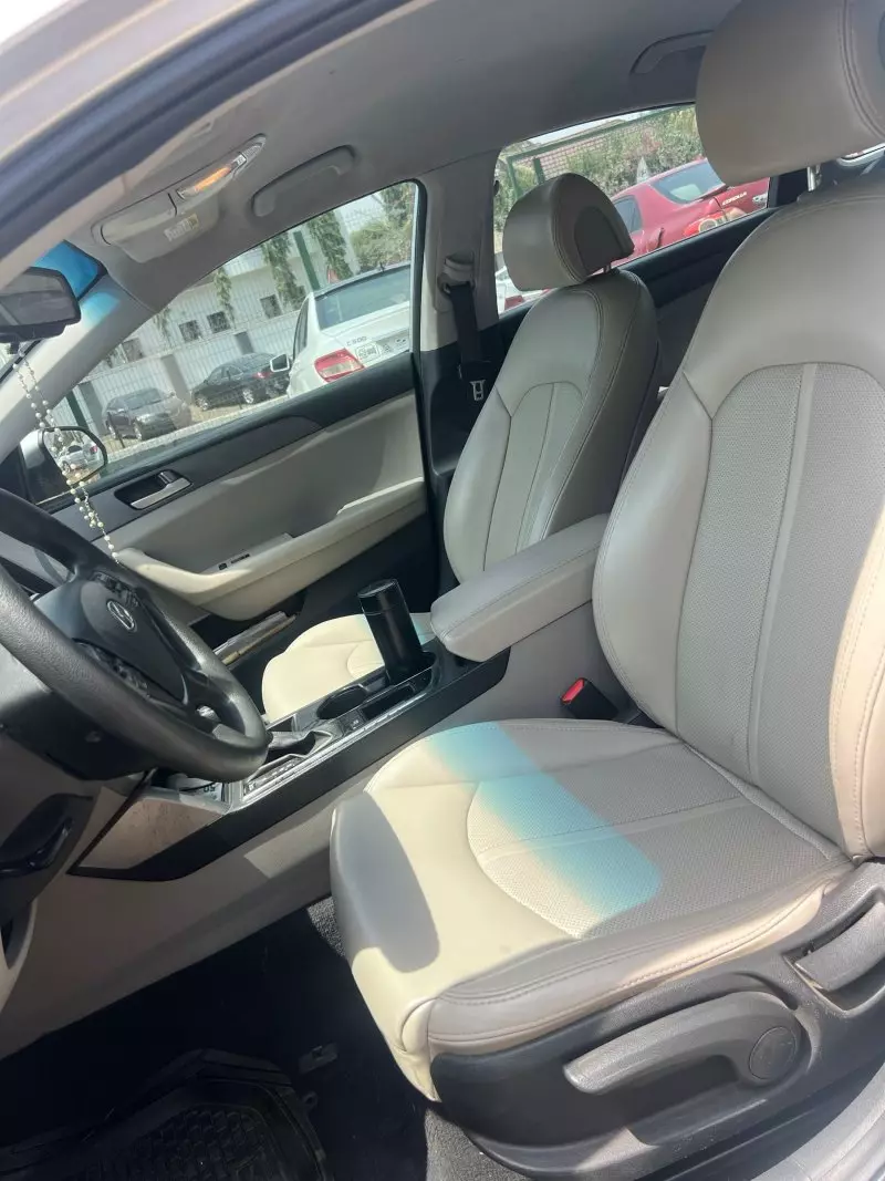 Hyundai Sonata   - 2015