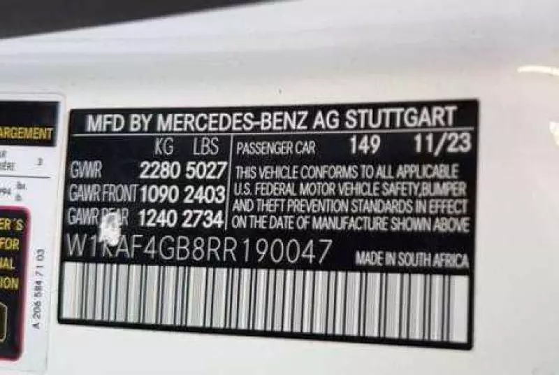 Mercedes-Benz C-Class   - 2024