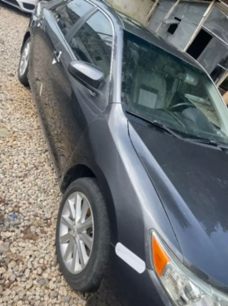 TOYOTA Camry   - 2013