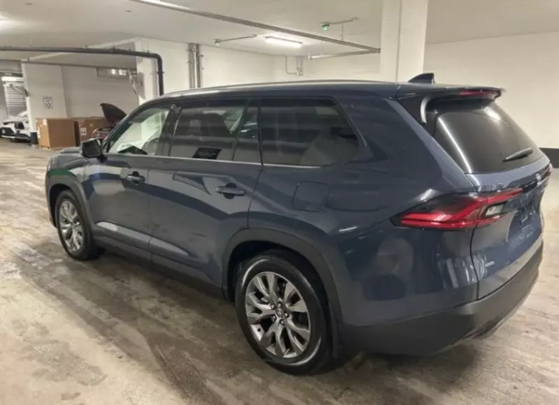 TOYOTA Grand Highlander   - 2025