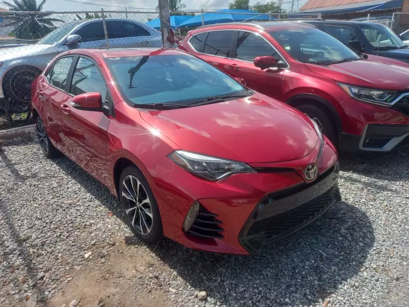 Toyota Corolla   - 2017