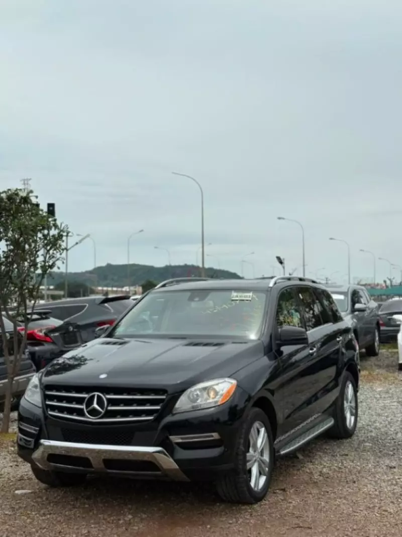 Mercedes-Benz ML 350 - 2013